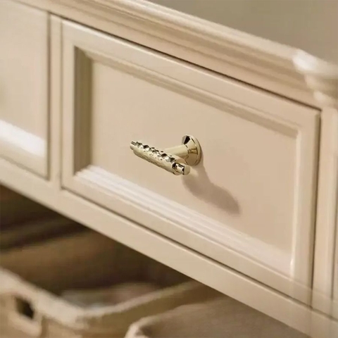 Núm tủ tân cổ điển vintage màu vàng gold SH1123