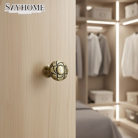 Núm tủ tân cổ điển Vintage màu đồng, vàng đồng SH8207