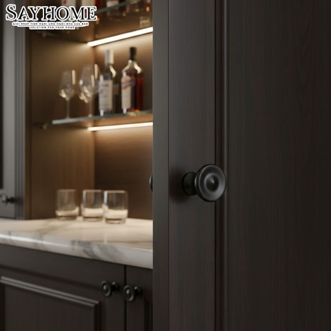 Núm tủ hiện đại màu vàng, đen, inox SH8890