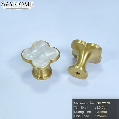 Núm tủ hiện đại màu vàng gold mặt hoa bốn cánh SH2276