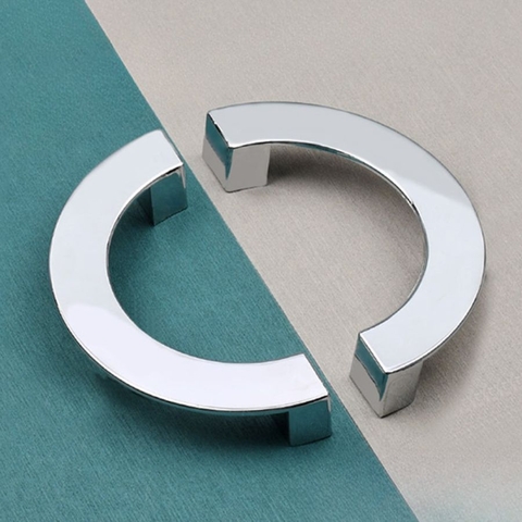 Tay nắm tủ hiện đại hình bán nguyệt màu bạc SH9207