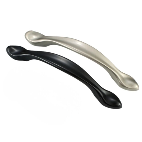 Tay nắm tủ hiện đại màu đen và màu bạc SH8890