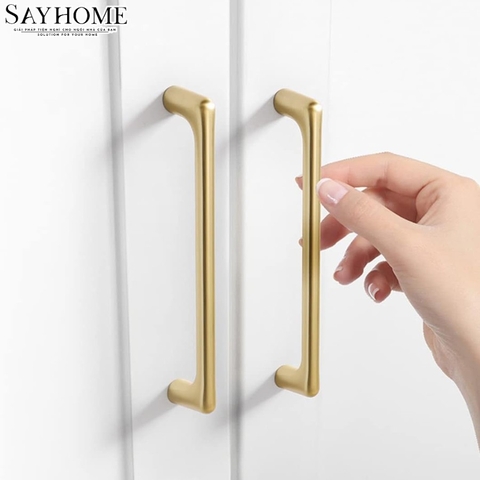 Tay nắm tủ hiện đại màu vàng xước SH5581