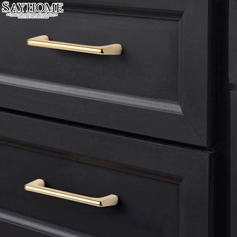 Tay nắm tủ hiện đại màu vàng gold SH5581