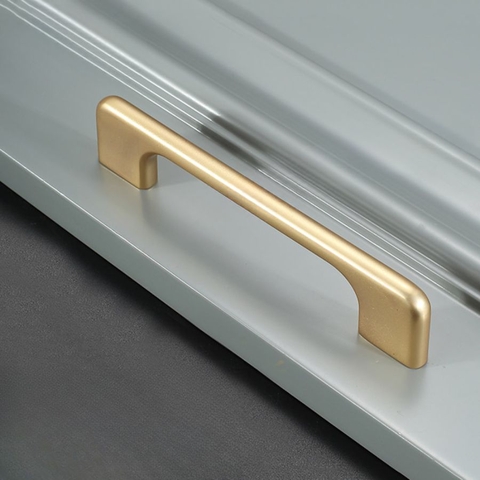 Tay nắm tủ hiện đại màu vàng gold SH8956