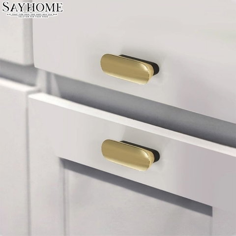Tay nắm tủ hiện đại màu đen vàng gold SH8997
