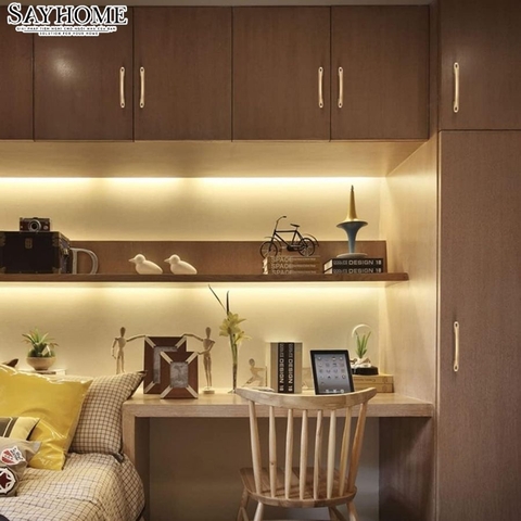 Tay nắm tủ hiện đại màu vàng mờ SH1050