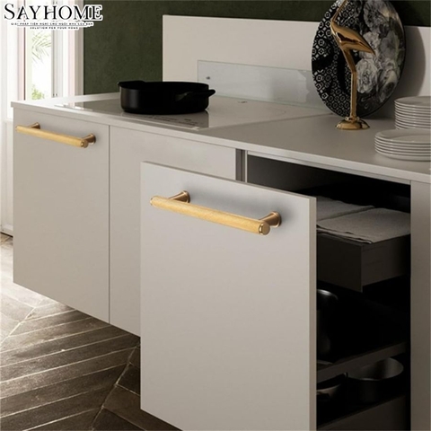 Tay nắm đũa hiện đại màu vàng Gold 18k SH1166