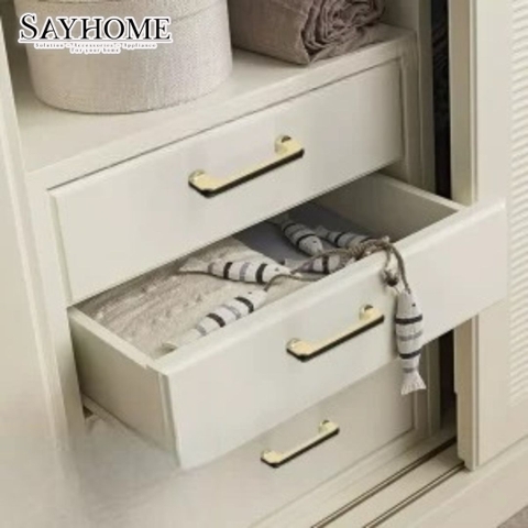 Tay nắm tủ hiện đại màu vàng Gold mặt đen SH1168