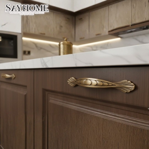 Tay nắm tủ tân cổ điển Vintage màu đồng SH1810