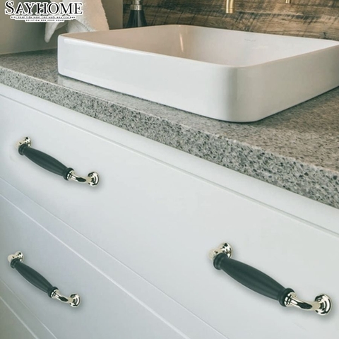 Tay nắm tủ tân cổ điển Vintage màu đen vàng SH2215