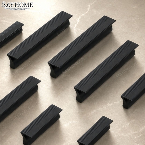 Tay nắm tủ hiện đại màu đen mờ SH2222
