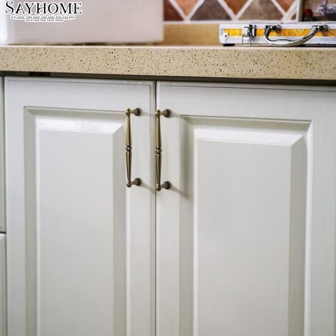 Tay nắm tân cổ điển Vintage màu vàng đồng SH3113