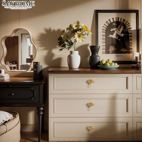 Tay nắm tủ tân cổ điển Vintage màu vàng gold 18k SH3356