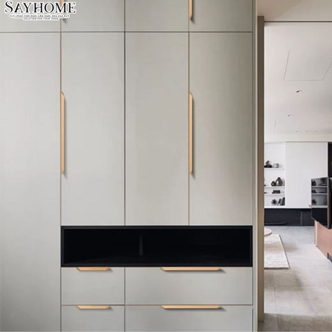 Tay nắm tủ thanh dài hiện đại màu đen và vàng SH5663