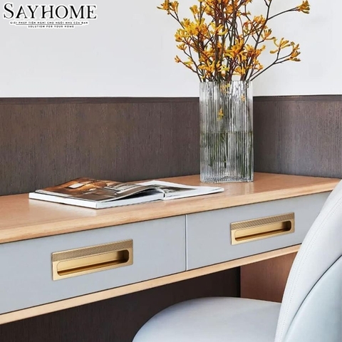 Tay nắm âm tủ hiện đại màu vàng đồng SH7687