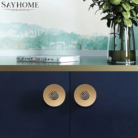 Núm tủ hiện đại cao cấp màu vàng mờ SH8043