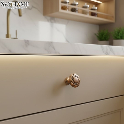 Núm tủ tân cổ điển Vintage màu đồng, vàng đồng SH8207