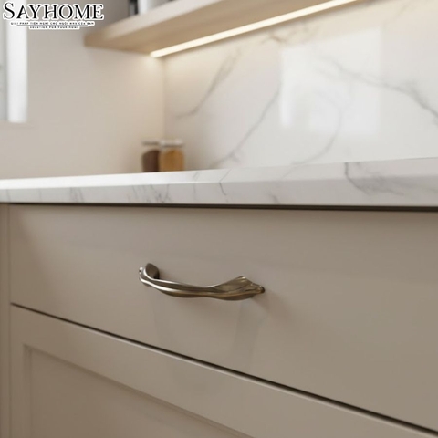 Tay nắm tủ tân cổ điển Vintage đồng SH8869