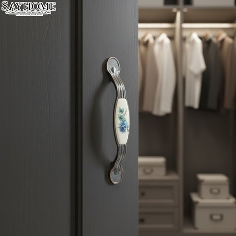 Tay nắm tủ tân cổ điển Vintage màu đồng đen mặt sứ trắng SH9023