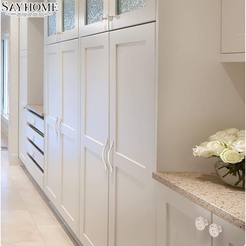 Tay nắm tủ tân cổ điển Vintage màu trắng ngọc viền vàng SH9393