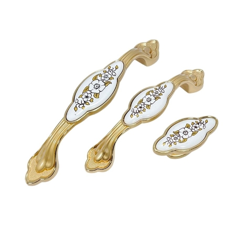 Tay nắm tủ tân cổ điển Vintage màu vàng gold mặt sứ trắng có hoa văn SH5807