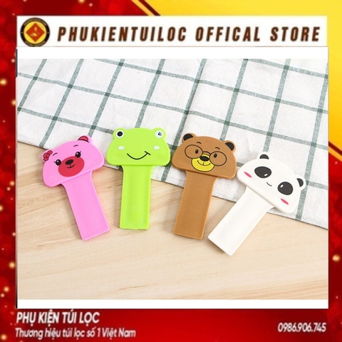 Miếng Dán Nâng Nhấc Mở Lật Nắp Bồn Cầu HỌA TIẾT HOẠT HÌNH - Dụng Cụ Tay Cầm Vệ Sinh Sạch Sẽ- Phukientuiloc.com