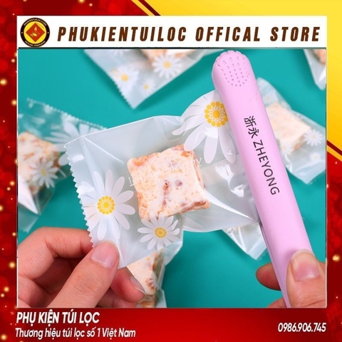 Set 100 Túi đựng bánh cookie/ bánh quy/ trà hoa( túi trắng mờ hoa cúc) nhiều kích thước- Phukientuiloc.com