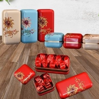 Hộp thiếc đựng trà cạnh tròn hoạ tiết hoa kích thước dài 80*80*56mm