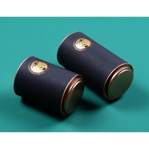 SET QUÀ TANG Lon thiếc giấy tròn đựng trà sáng tạo in hình ông già nhiều màu sắc-Phukientuiloc