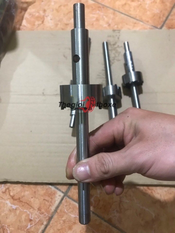 Bộ đóng cabi xe máy, đóng sơ mi bạc được làm từ chất liệu thép CRV rất cứng