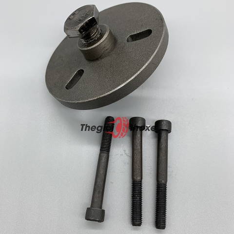 Cảo vô lăng tại Thế Giới Thợ Xe