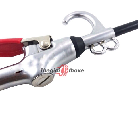 Đầu xịt khí nén dài được làm từ chất liệu thép không gỉ