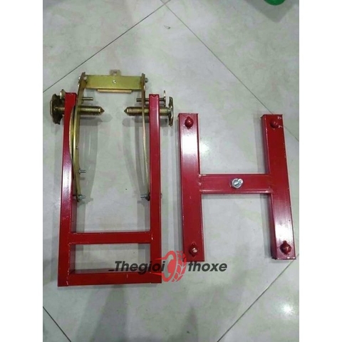 Giá cân vành xe máy có thể gập gọn rất tiện lợi