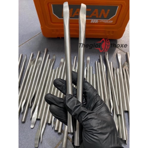 Móc lốp xe máy inox