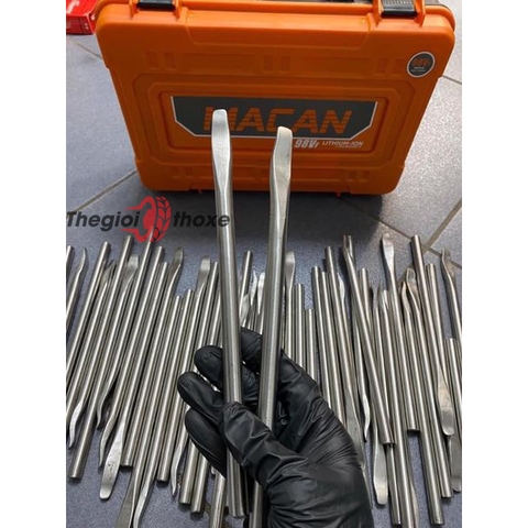 Thiết kế móc lốp xe máy nhỏ gọn, thuận tiện mang theo bên người để sửa chữa
