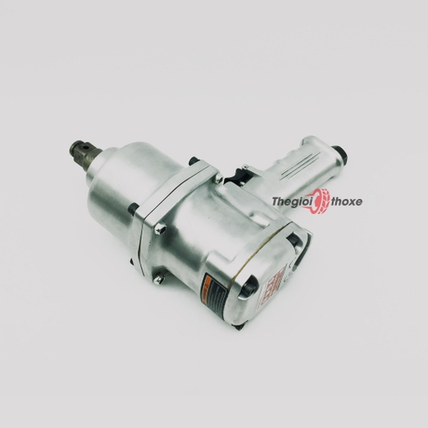Đầu súng được làm từ thép được tôi qua dầu với nhiệt độ 1000 độ c 
