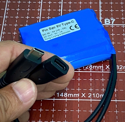 Pin lưu điện camera 5V 6.000mAh Type-C