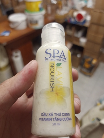 473ml - Sữa tắm SPA Lavish TropiClean  dưỡng lông thiên nhiên cho Chó và Mèo- TropiClean SPA Lavish Shampoo