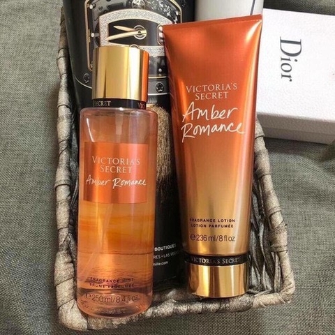 Sữa Dưỡng Thể Victoria’s Secret AMBER ROMANCE