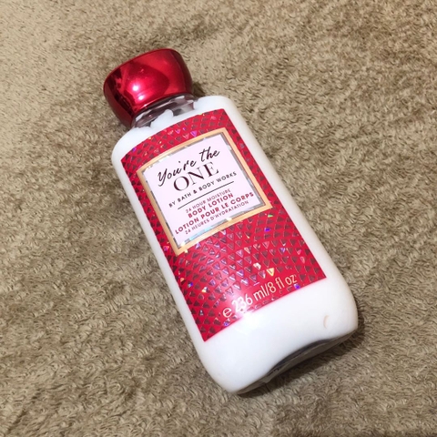 Sữa Dưỡng Thể Bath & Body Works YOU'RE THE ONE