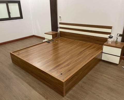 Giường ngủ MDF 2Mx2M2 Ngăn kéo cải mâu 2mx2m2