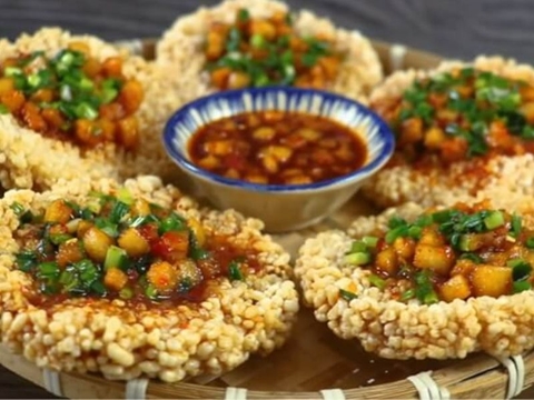 Cách làm cơm cháy chiên nước mắm giòn tan, bạn đã biết?