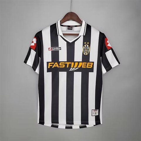 Retro Juventus 2001/2002 ( Sân Nhà )