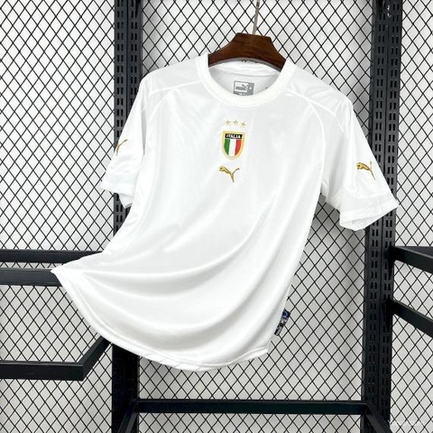 Retro Ý 2004 ( Sân Khách )