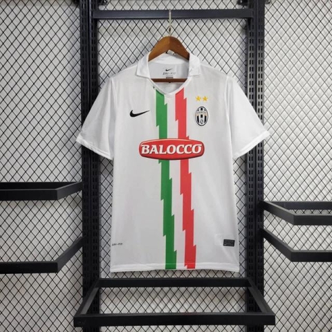 Retro Juventus 2010/2011 ( Sân Khách )