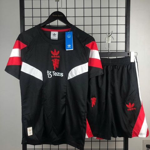 Đồ Fan MU 24/25 ( Di Chuyển )