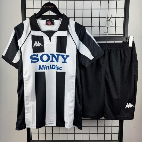Đồ Fan Juventus 97/98 ( Sân Nhà )
