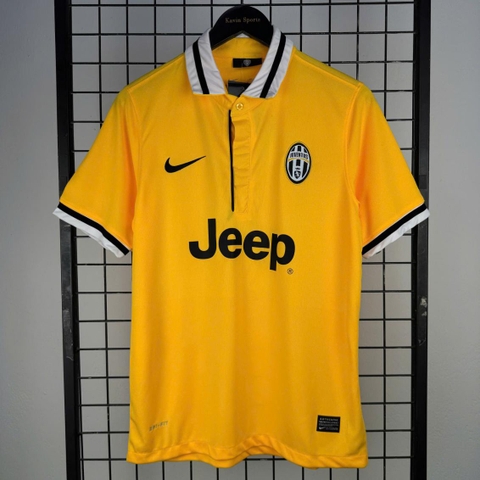 Retro Juventus 2013/2014 ( Sân Khách )