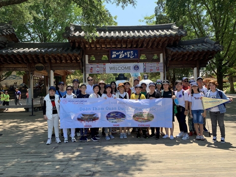 Video và Hình ảnh thực tế cảm nhận của khách hàng đi Tour Hàn Quốc 5 ngày 4 đêm